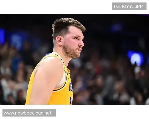 美记：浓眉在独行侠出战场次不如东契奇上赛季在湖人的30+多