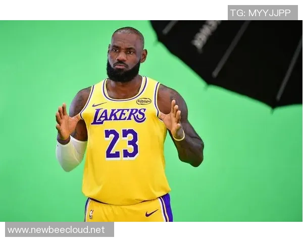 都回来啦!今日湖人客战76人 詹姆斯将迎来复出!