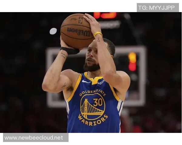 勇记:库里&格林&小佩顿都可以出战今天对阵爵士的比赛